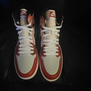 Jordan 1 high marvel x